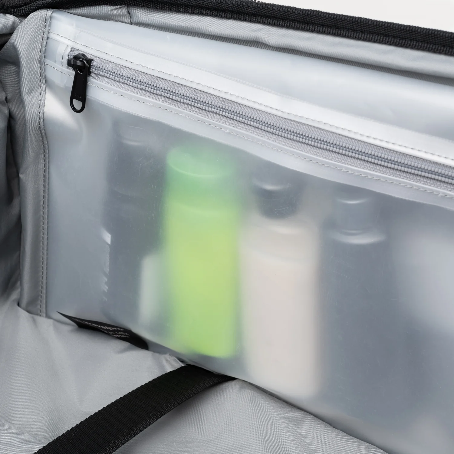 Crew™ Classic Large Check-in Expandable Spinner - Image 37