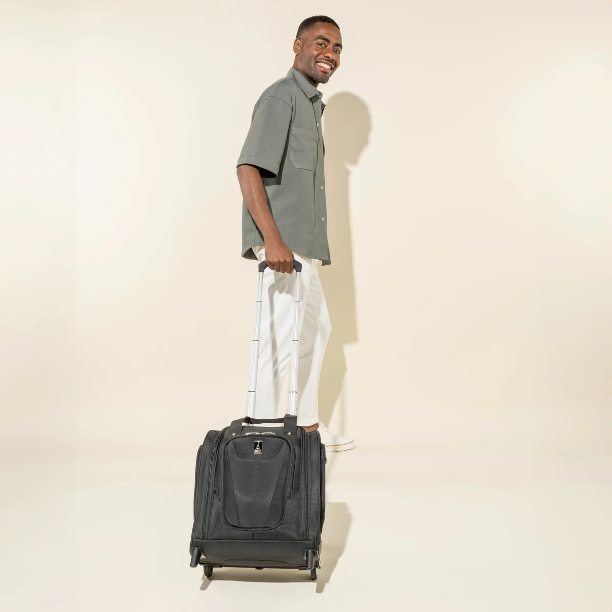 Maxlite® 5 Rolling Underseat Bag - Image 4