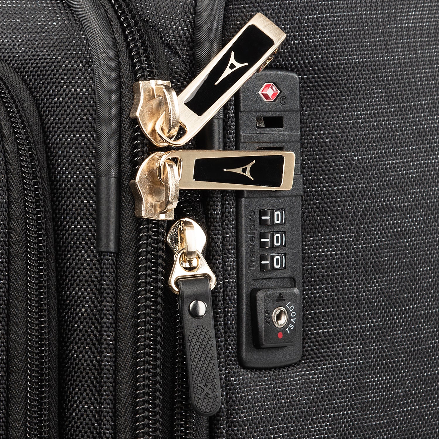 Platinum® Elite: First Class - Luggage Set - Image 8
