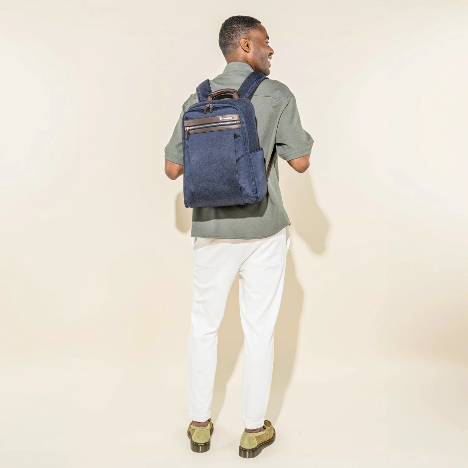 Platinum® Elite Slim Backpack - Image 4