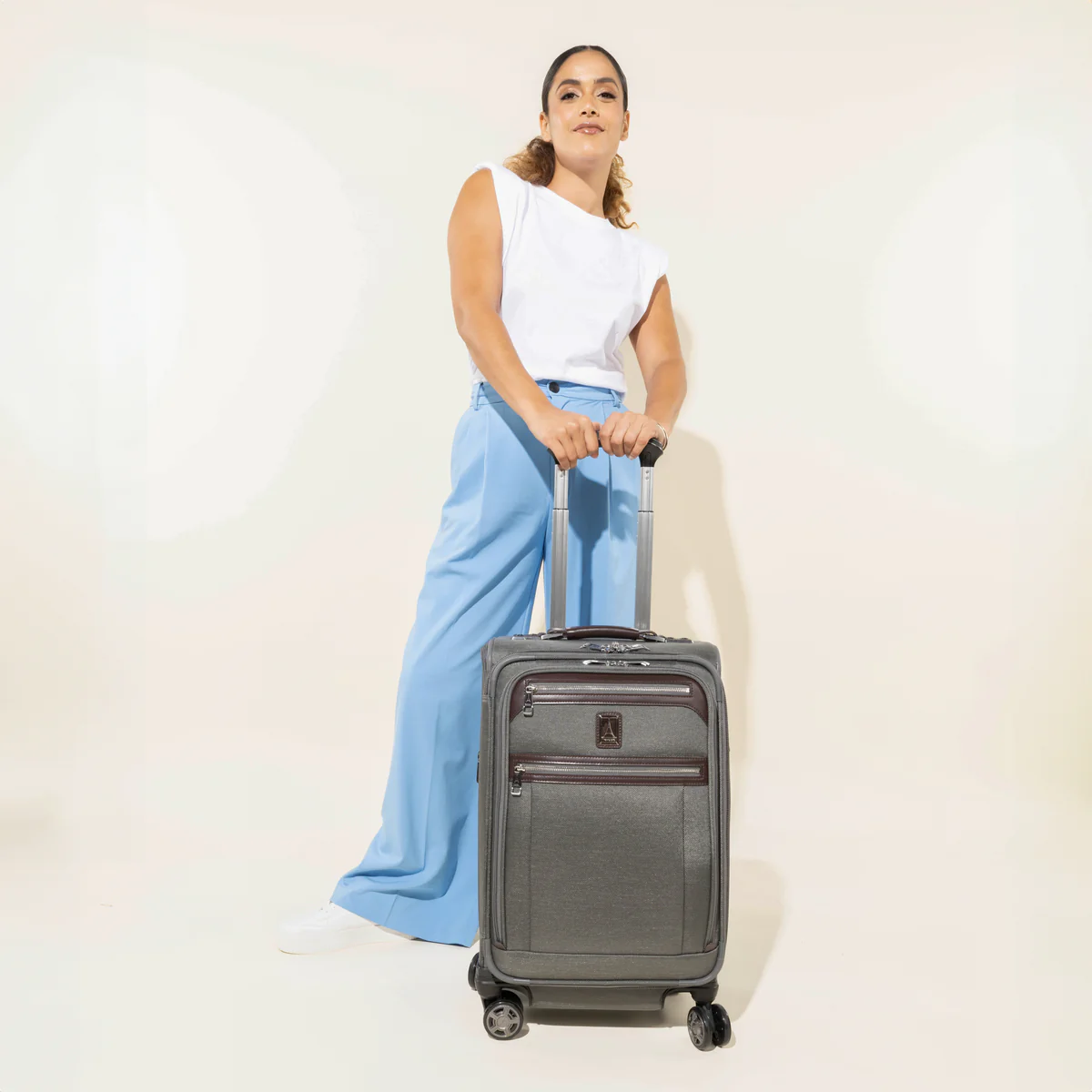 Platinum® Elite 21” Expandable Carry-On Spinner - Image 20